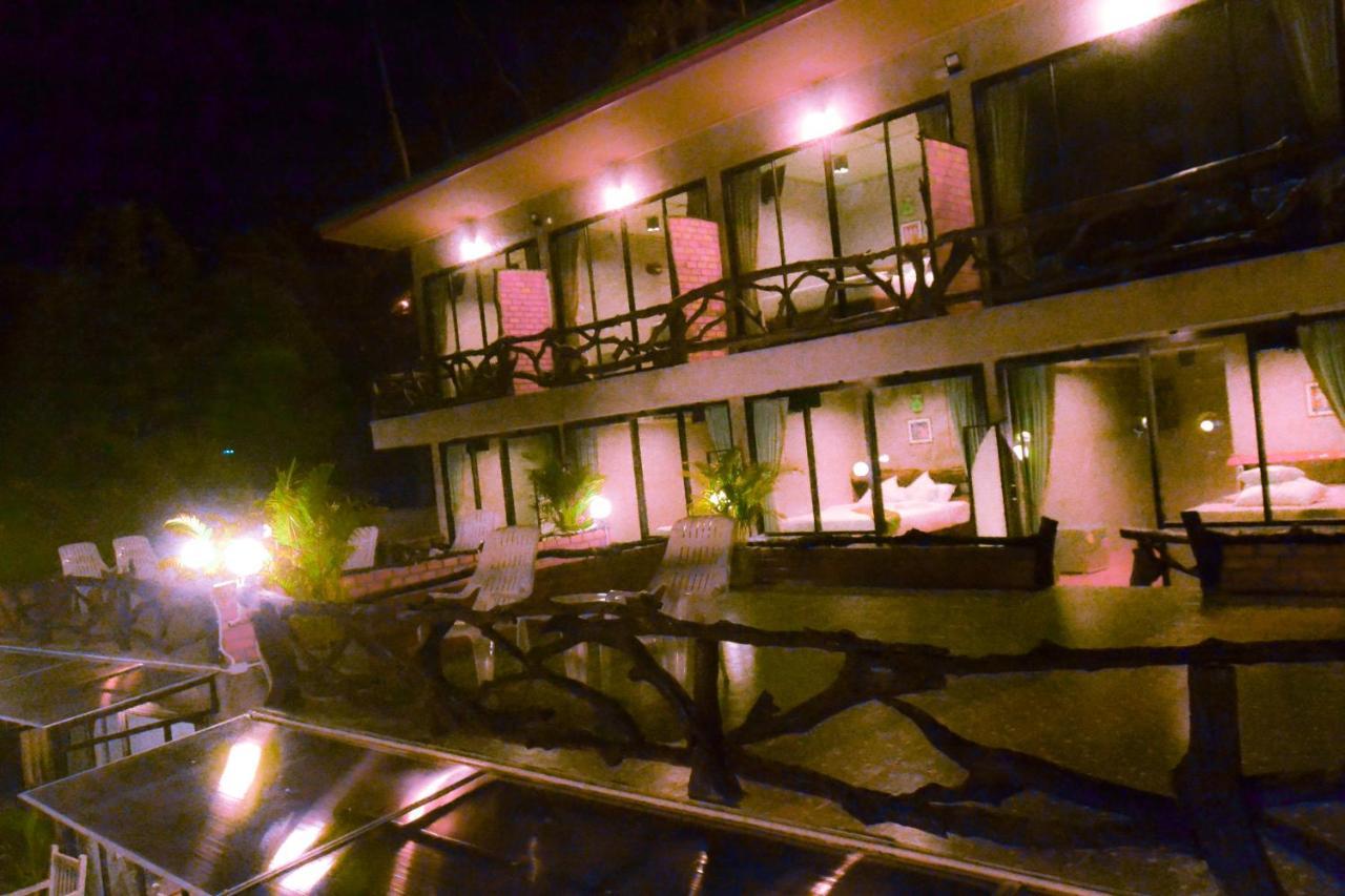 Baan Tubkaek Hotel Strand Tab Kaek Exterior foto